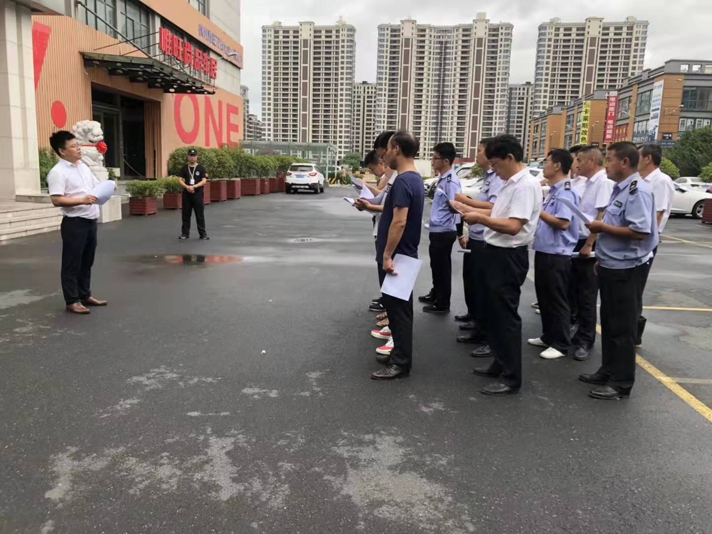 严阵以待早抓实  抗台防汛不松懈  ——凯发k8国际各市场抗击超强台风“利奇马”实录