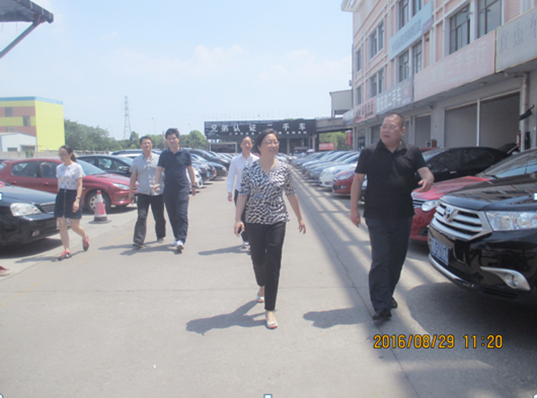 绍兴市袍江经济开发区管理委员会领导莅临绍兴凯发k8国际检查市场工作