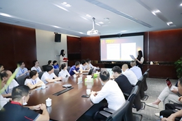 凯发k8国际召开防疫抗疫先进个人表彰会